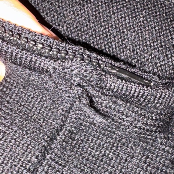 Eileen Fisher Merino Wool Black Hooded Knit Zip-Up Sweater Sz.M - Picture 8 of 9